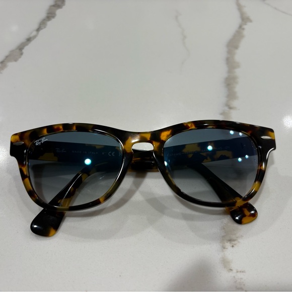 Like new Ray-Ban Laramie RB2201 main image 4